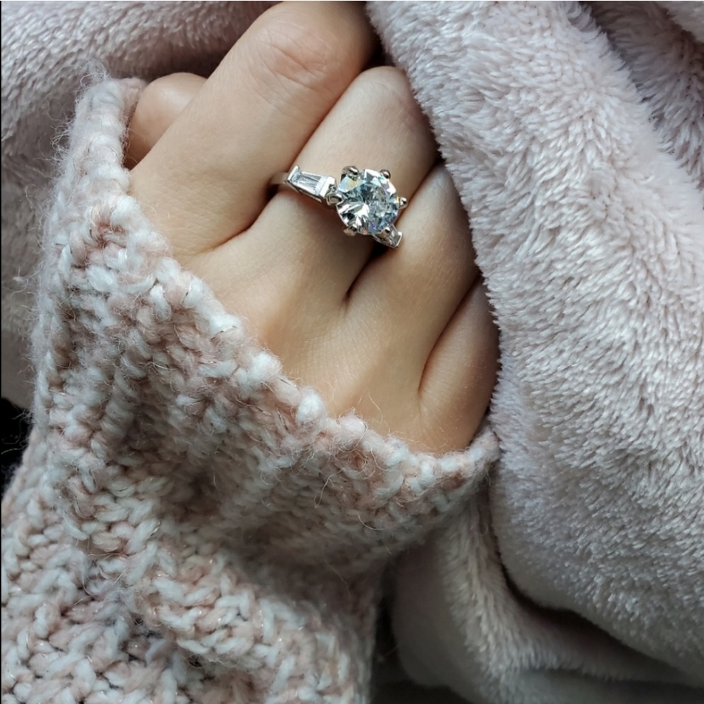 New Elegant Classic 925 Silver Wedding Ring